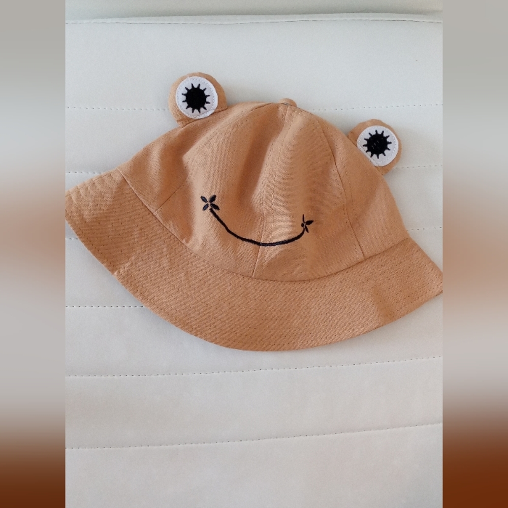 Adorable Happy Face Hat